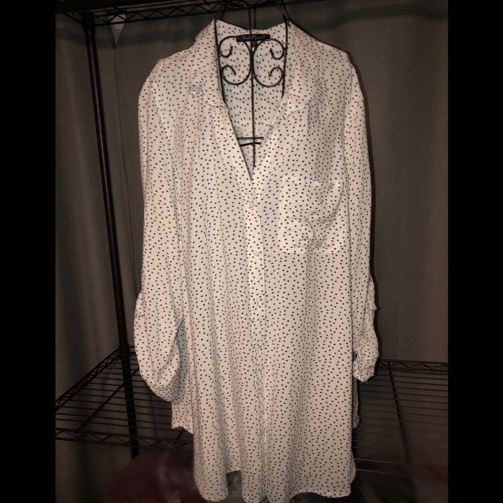 Velvet❤️Heart button down blouse - Picture 2 of 4